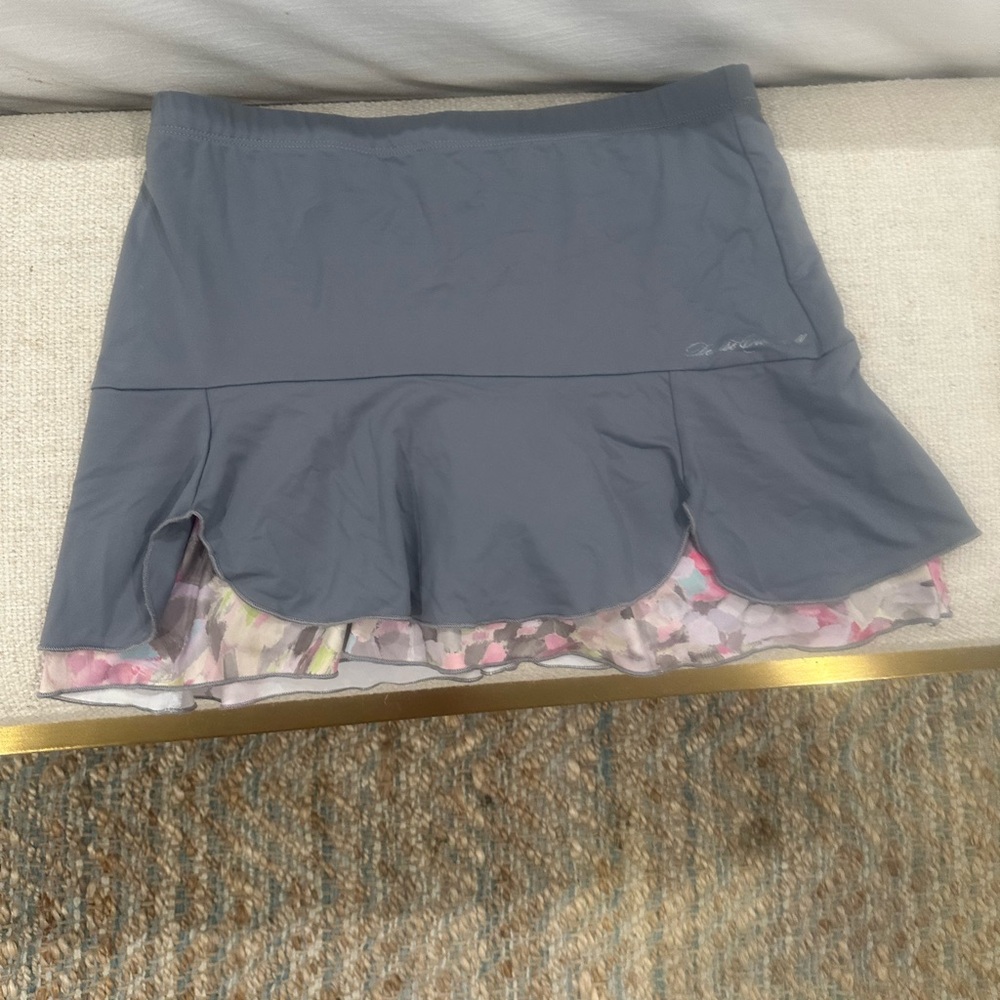 Denise Cronwall 
 Gray active tennis / golf Skirt